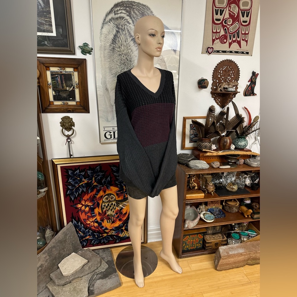 Colorblock V-Neck Sweater 100% Cotton